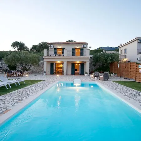 Trapezaki Villas, Seafront Vila
