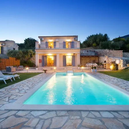 Trapezaki Villas, Seafront Vila