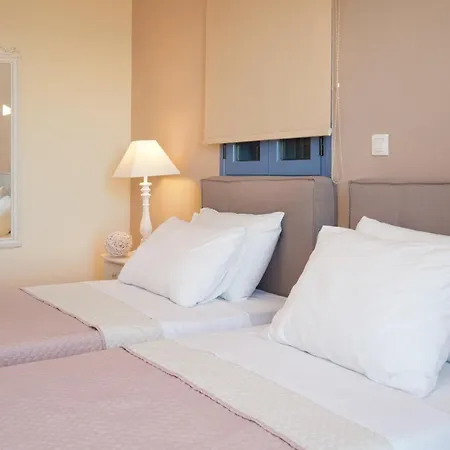 Trapezaki Villas, Seafront Vila