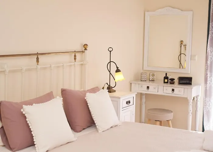 Villa Trapezaki Villas, Seafront *