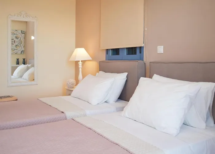 Trapezaki Villas, Seafront Villa