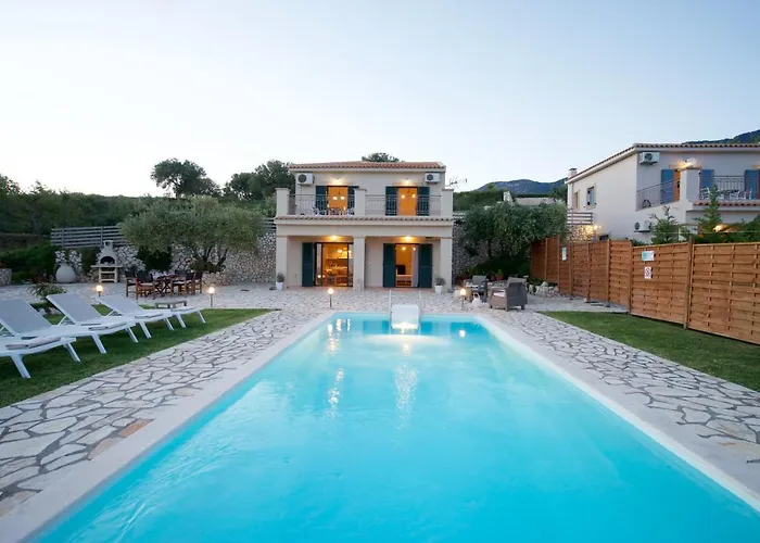 Trapezaki Villas, Seafront Villa