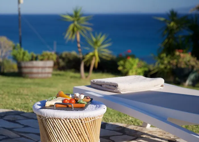 Trapezaki Villas, Seafront Villa