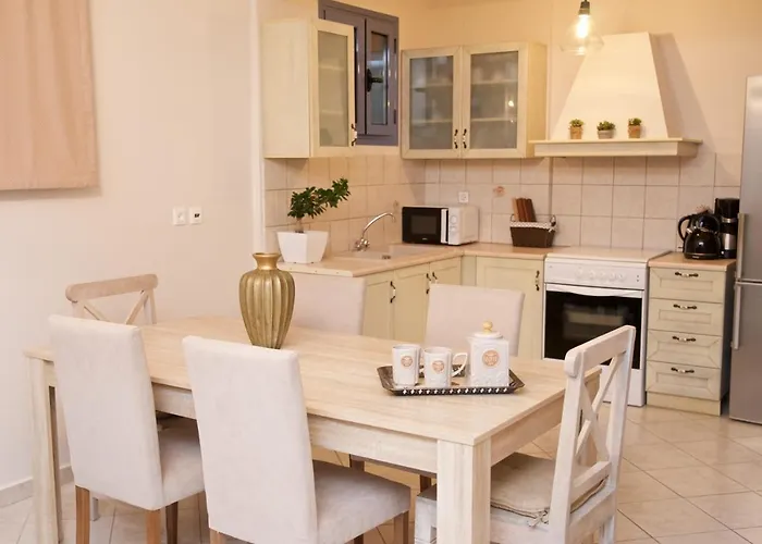 Villa Trapezaki Villas, Seafront